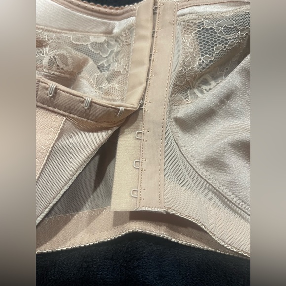 ✨AVENUE BODY Full Coverage Wire Free Bra - beige Size 46C Natural NEW✨ - Picture 9 of 11